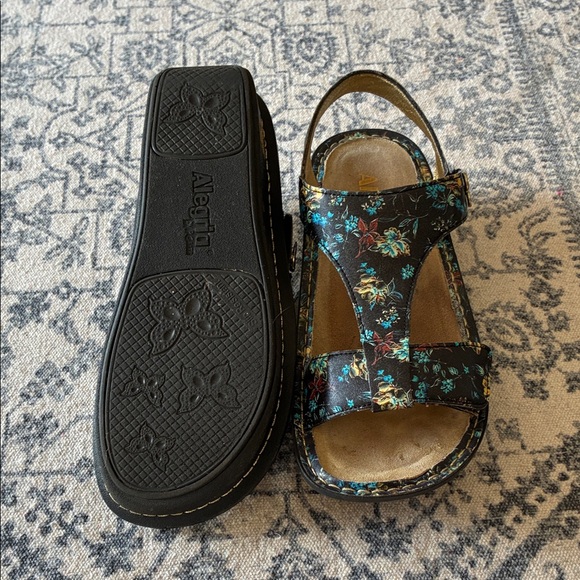 Alegria Black Sandals with Floral Design - Picture 2 of 3